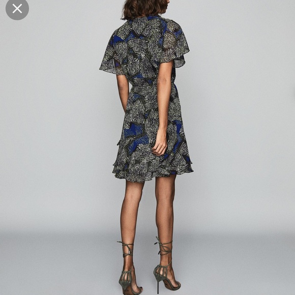 REISS Jungle Printed Sophie Dress - Picture 7 of 7